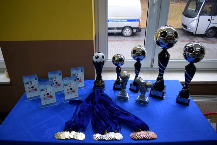 VII Turniej Piłki Halowej o Puchar Zarządu Okręgowego NSZZF i PW zorganizowany przy współudziale Dyrektora Okręgowego Służby Więziennej w Poznaniu za nami.